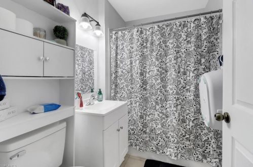 22 Westminster St, Lehigh Acres FL 33936-6512 exterior