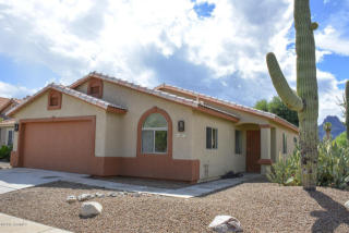 8875 Willeta Dr, Tucson, AZ 85743-9007