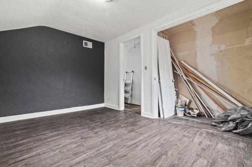 4480 70, Milwaukee WI 53218-5408 exterior