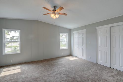 8471 Schefflera Ct, Fort Pierce FL  34952-3377 exterior