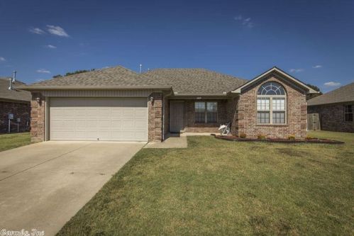 1500 Angeline Dr, Conway AR  72032-8418 exterior