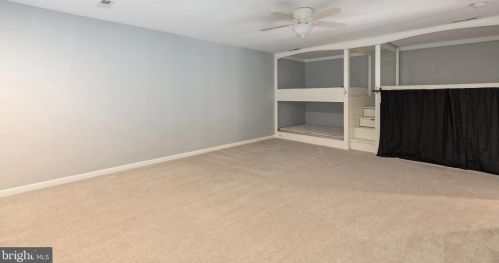7905 Waterford Dr, Spotsylvania VA  22551-2204 exterior
