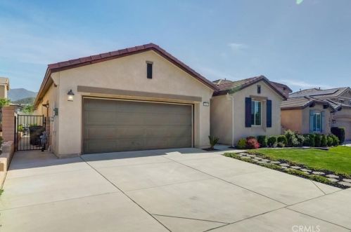 4043 Blackberry Dr, San Bernardino, CA 92407-0478