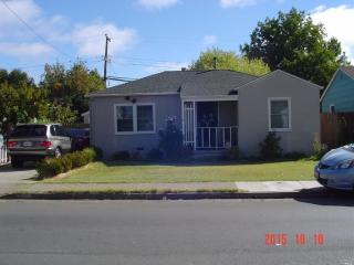 808 Humboldt St, Vallejo, CA 94591-4810
