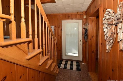 29 Ash St, Norwich CT  06351-1804 exterior