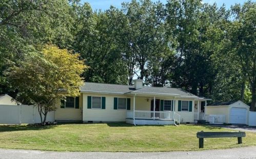 6 Lothrop Ln, Nevis, NY 12583-5413