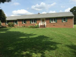 345 Forest Ave, Richmond, VA 23223-3515