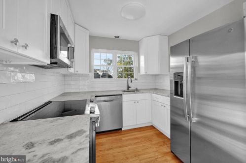 105 Tupelo Grv, Prospectville, PA 19002-5043