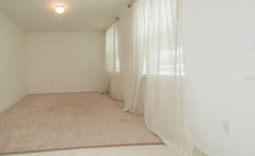 1024 Waterside Dr, Kissimmee, FL 34747-4400