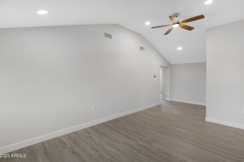 6844 8th Ave, Phoenix AZ  85013-1004 exterior