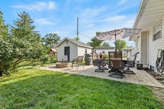 207 Fellows Ave, West Jefferson OH  43162-1474 exterior