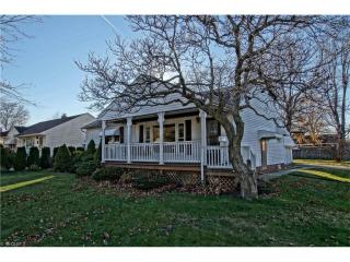 5064 Harmony Ln, Willoughby, OH 44094-4302