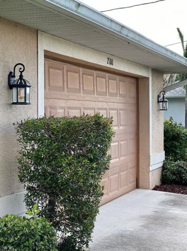 2100 4th St, Cape Coral FL  33909-2852 exterior