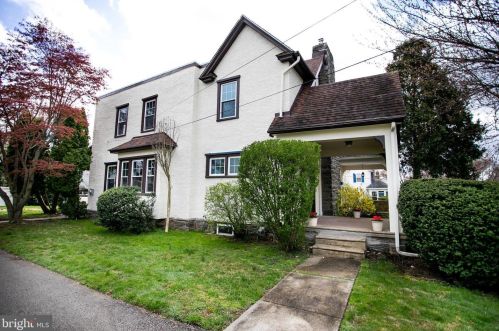 2305 Chestnut Ave, Ardmore, PA 19003-3007
