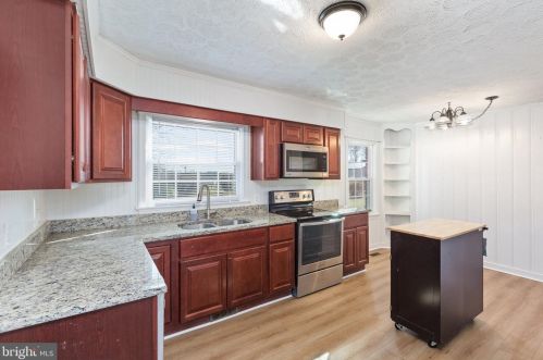 6149 Courthouse Rd, Spotsylvania VA  22551-6111 exterior