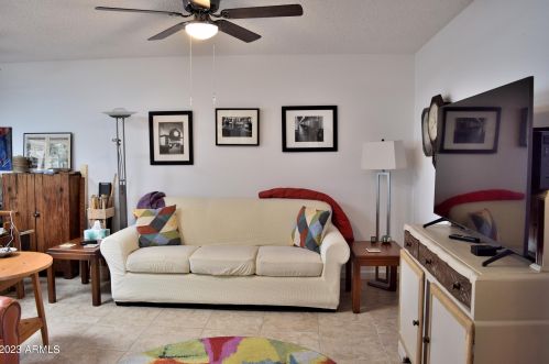 19455 Star Rdg Dr, Sun City AZ  85375-4118 exterior