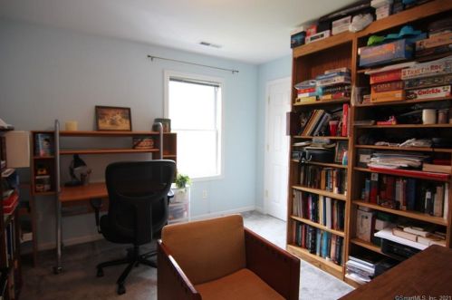 1 High Plains Rd, Huntington CT  06484-3924 exterior