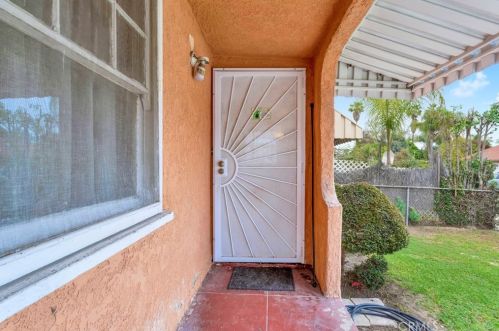 4627 Pine St, Pico Rivera CA  90660-2261 exterior