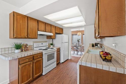 150 Milmar Way, Los Gatos CA  95032-3844 exterior