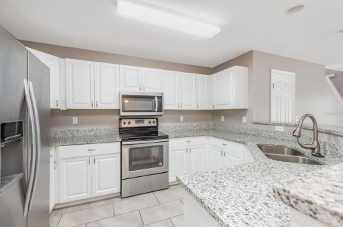 10819 Great Carlisle Ct, Riverview, FL 33578-4449