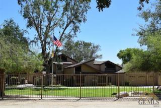 5627 River Acres Dr, Bakersfield, CA 93308-9701