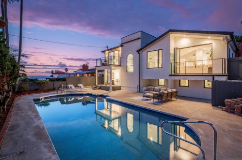 4525 Alhambra St, San Diego CA  92107-4018 exterior