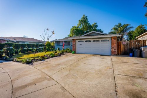1068 Keldon Ct, San Jose, CA 95121-2724
