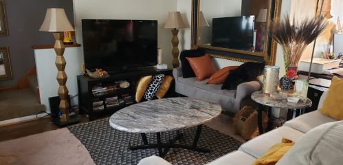 11 Pennoak Manor Dr, Pittsburgh, PA 15235-3059