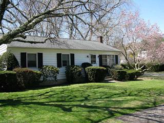 624 Benham St, New Haven CT  06514-2654 exterior
