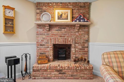 17 Nicole Ct, Auburn NJ 08085-3448 exterior