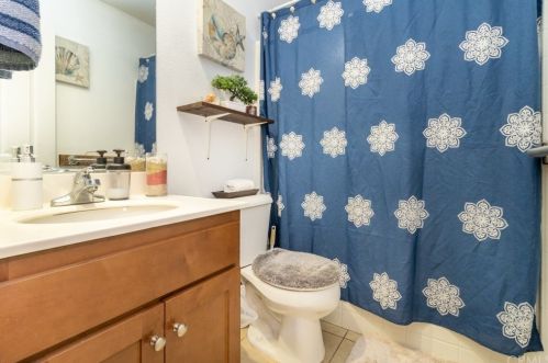 19515 Palomar St, Lake Elsinore CA  92530-6393 exterior