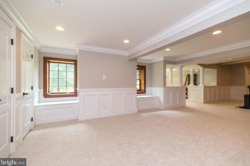 10 Devonshires Ct, Blue Bell PA  19422-2560 exterior