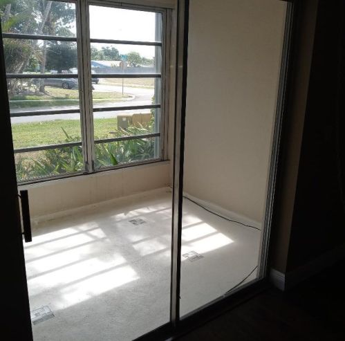 2213 1st Ct, Boynton Beach, FL 33435-2905