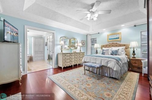 342 Knotty Wood Ln, West Palm Beach FL  33414-7807 exterior