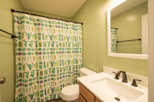 1080 Beech St, Mount Vernon OH  43050-1341 exterior