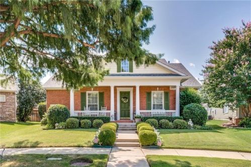3900 Toews Ln, Carrollton, TX 75007-1441
