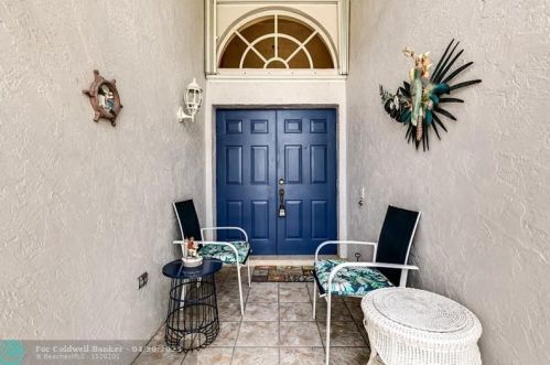 4215 Crozet Ct, West Palm Beach, FL 33409-7819