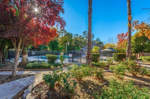 7434 Ranch Ave, Citrus Heights CA  95610-7462 exterior