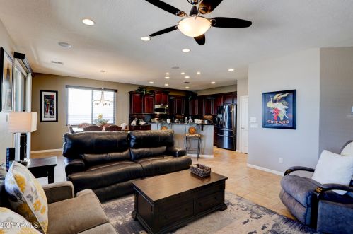 5187 Pueblo Dr, Eloy AZ  85131-3099 exterior