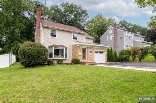 48 Brentwood Dr, Verona, NJ 07044-2103