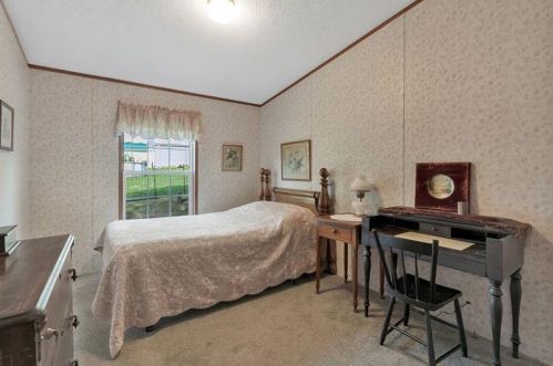 1806 8th St, Beaver Falls PA  15010-2808 exterior