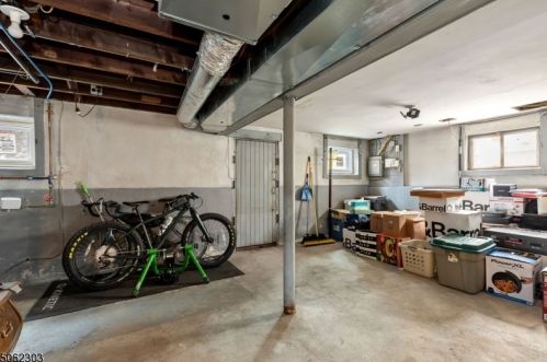 122 Hawthorne St, Roselle Park NJ  07204-1813 exterior