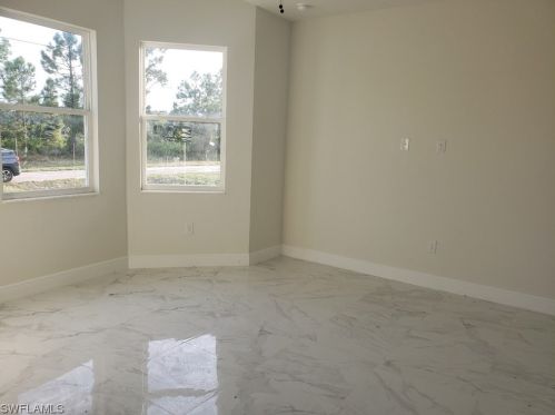 2506 37 St, Lehigh Acres FL exterior