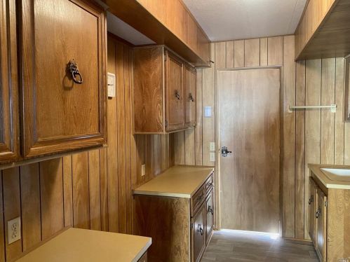 83 Malaga Ct, Ukiah CA  95482-9418 exterior