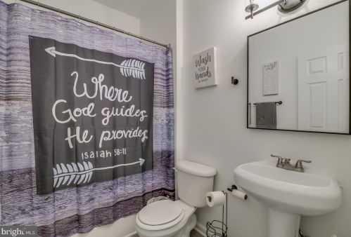 927 Birdie Ln, Magnolia DE  19962-3112 exterior