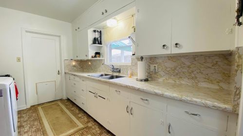 332 5th Ave, Portola CA  96122-9238 exterior