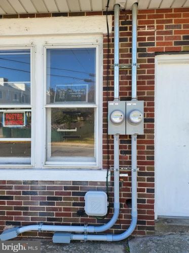 224 Port Clinton Ave, Moselem PA  19526-1533 exterior