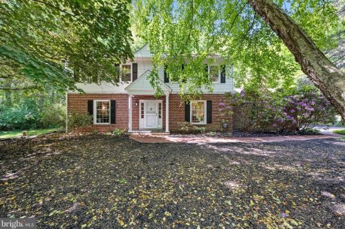 3811 Valley Brook Dr, Wilmington, DE 19808-1344