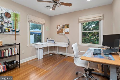 300 28th St, Camp Hill PA  17011-2801 exterior