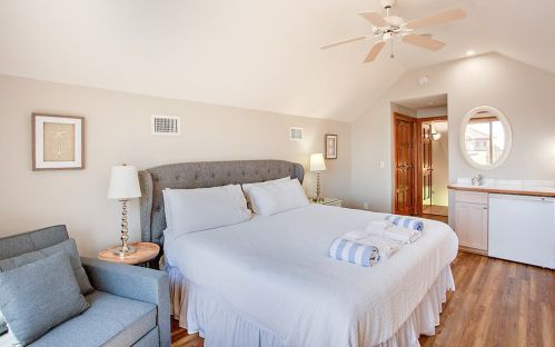 1820 Sunset Dr, Saint George Island FL  32328-3120 exterior